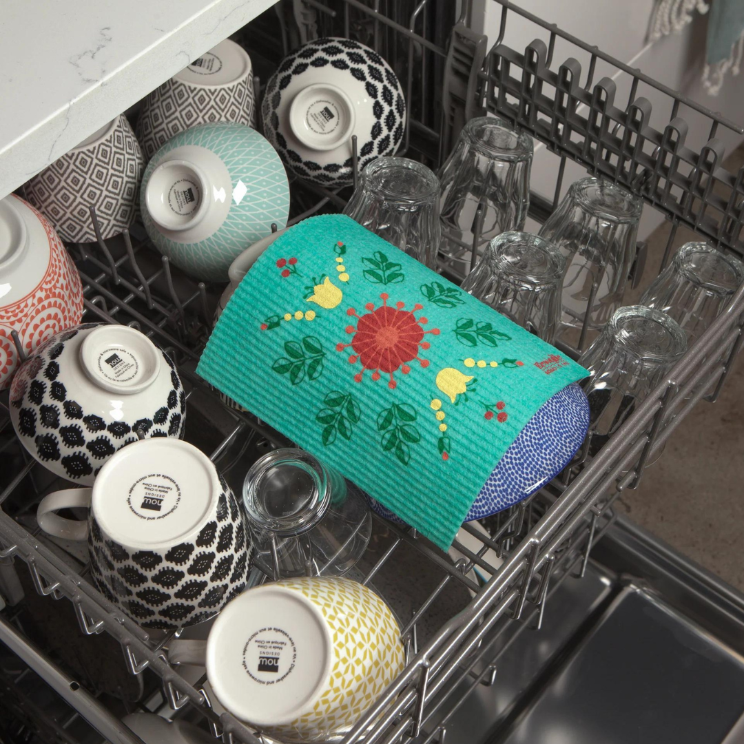 teal swedish dish cloth can be washed in the dishwasher